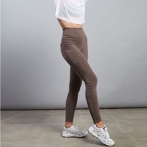 Large Athleta Delancey moto tight leggings tan taupe light brown coffee